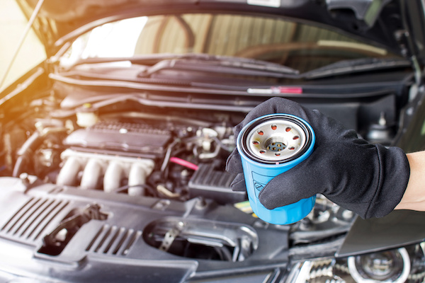 What Does an Oil Filter Do?
